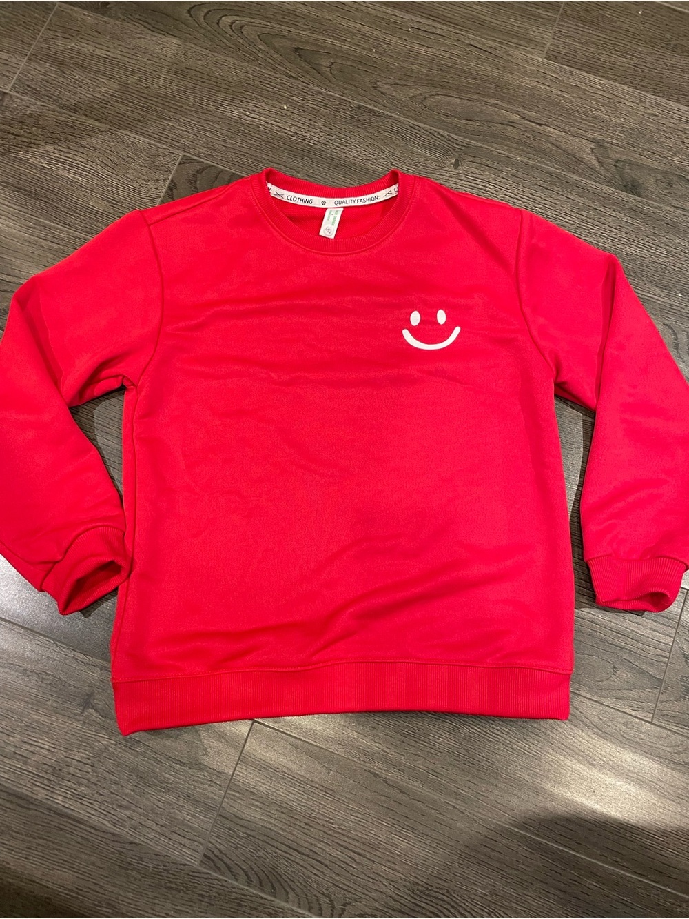 Kid’s red smile hoody